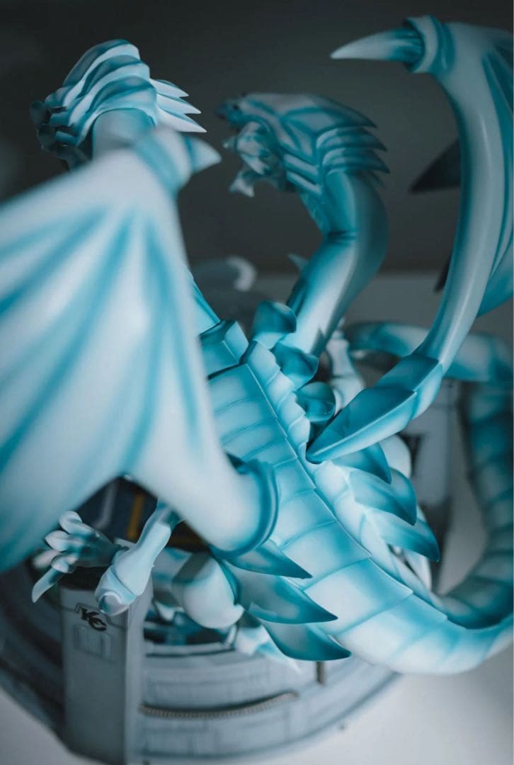 遊戯王 青眼の究極竜 ガレージキット ガレキ スタチュー ①