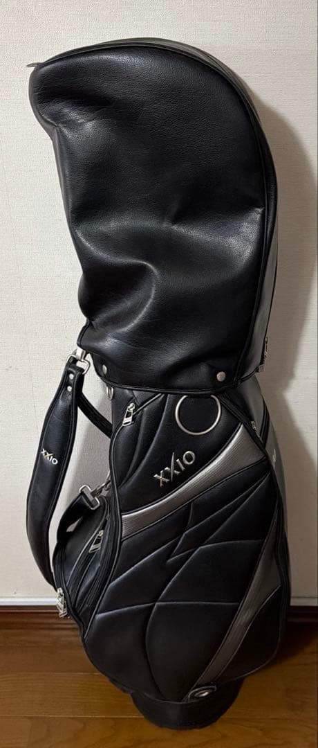 XXIO ゼクシオ キャディバッグ　ブラック　黒