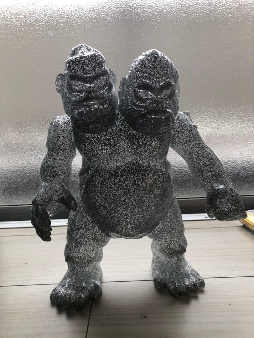 【ソフビ】Sofubi HxS キングゴリラ獣 SILVER 30CM