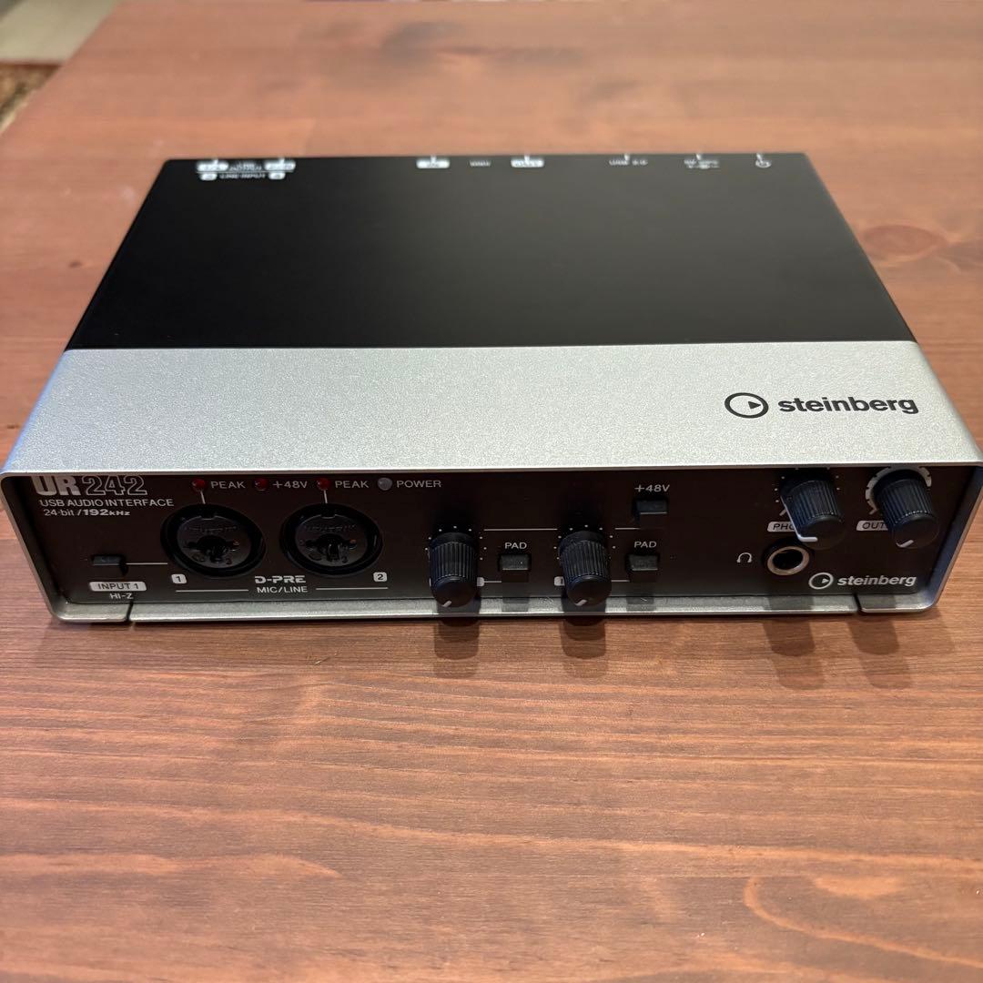 Steinberg UR242 オーディオインターフェイス