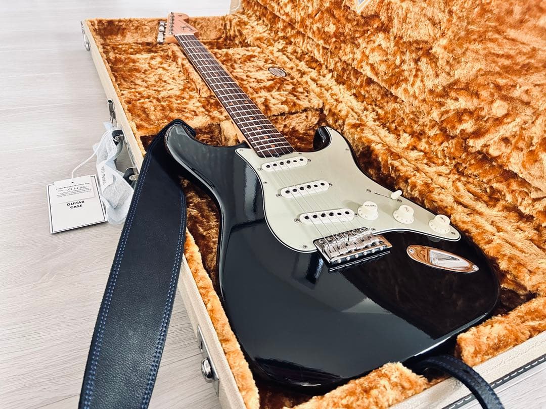 激鳴り個体 75万円相当 1959 Stratocaster ストラップ付