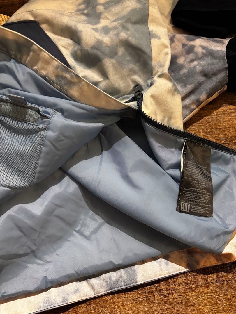 ms'　BURTON スノーボードジャケット レディース