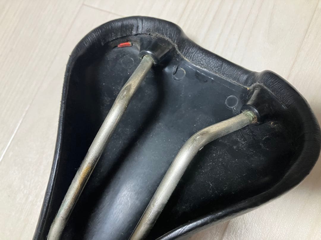 サドル　セライタリア Turbo Special