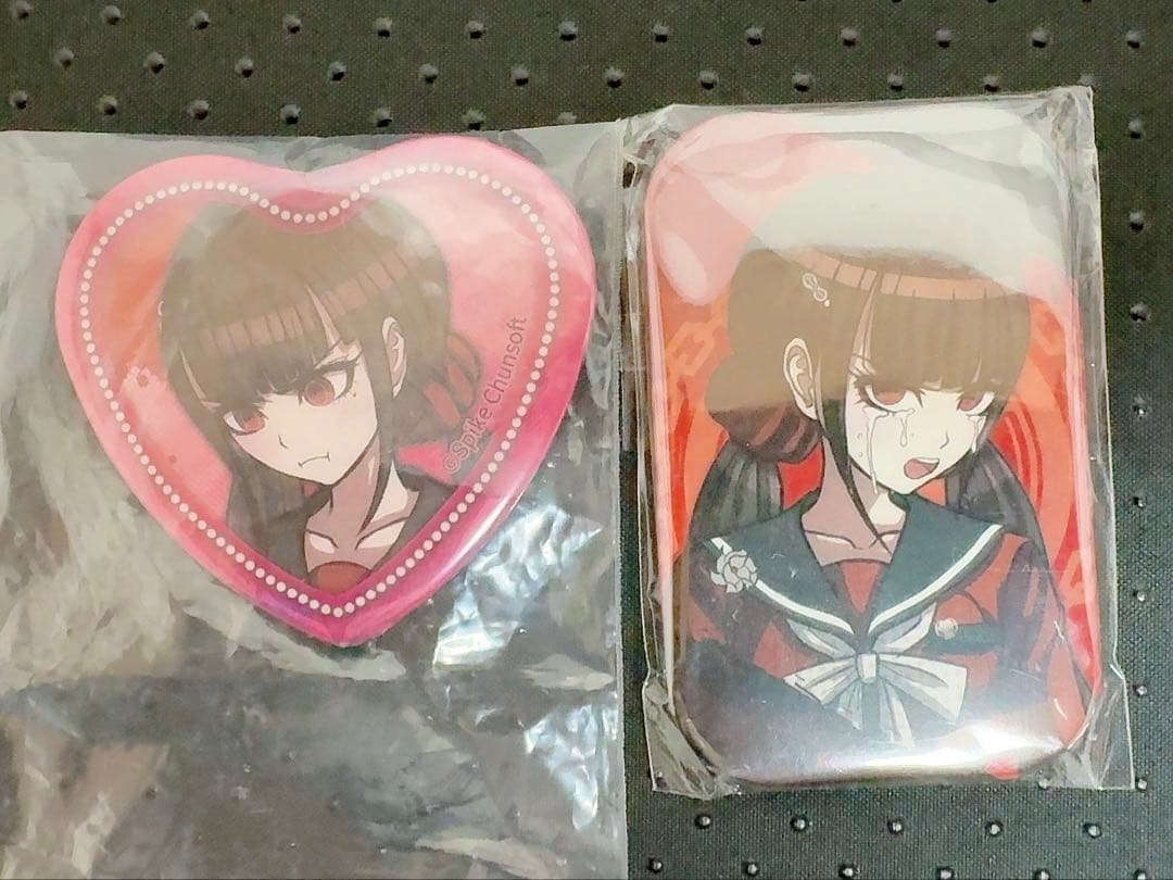 ダンガンロンパV3 絶望缶バッジ 照れ顔ハート缶バッジ 春川魔姫