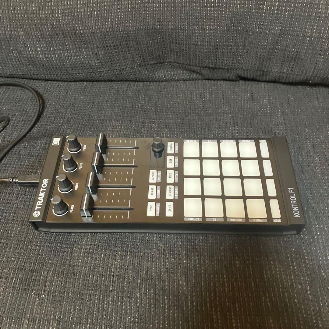 最終価格！美品！ni traktor kontrol F1 djコントローラー