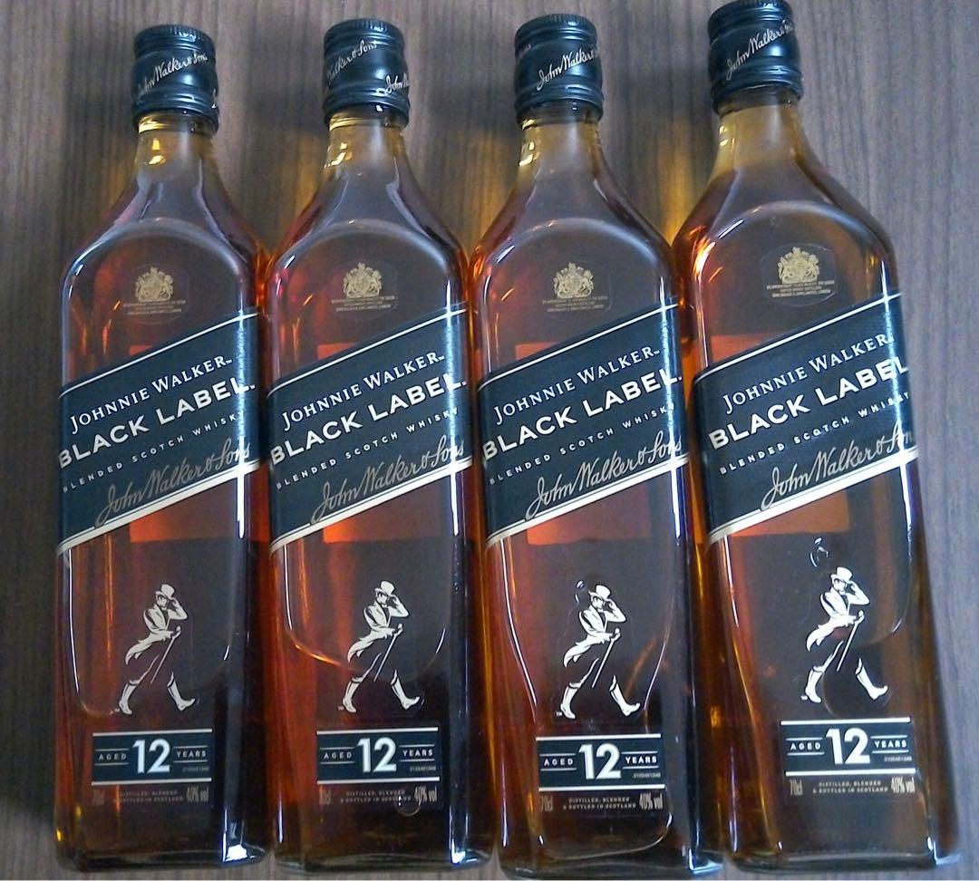 ジョニーウォーカー ブラックラベル 12年 スコッチウイスキー 700ml 4本