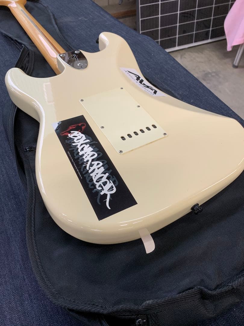 FENDER エレキギター　fender