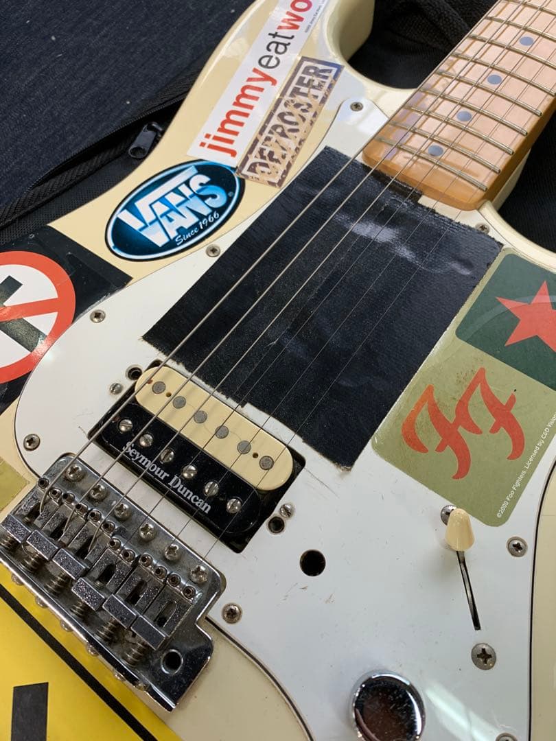 FENDER エレキギター　fender