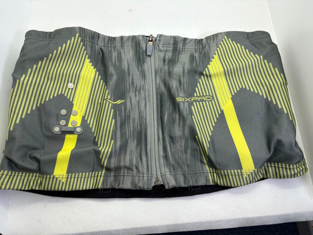 【週末限定セール】【美品】SIXPAD パワースーツ コアベルト Lサイズ
