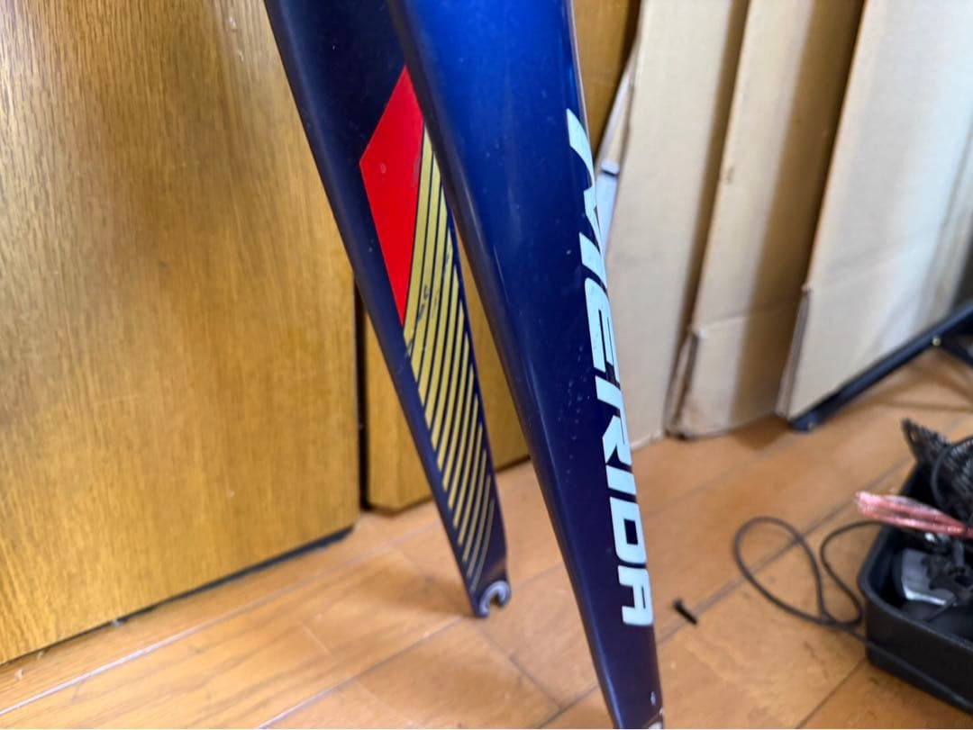 MERIDA メリダ　スクルトゥーラ700 バーレーンメリダ