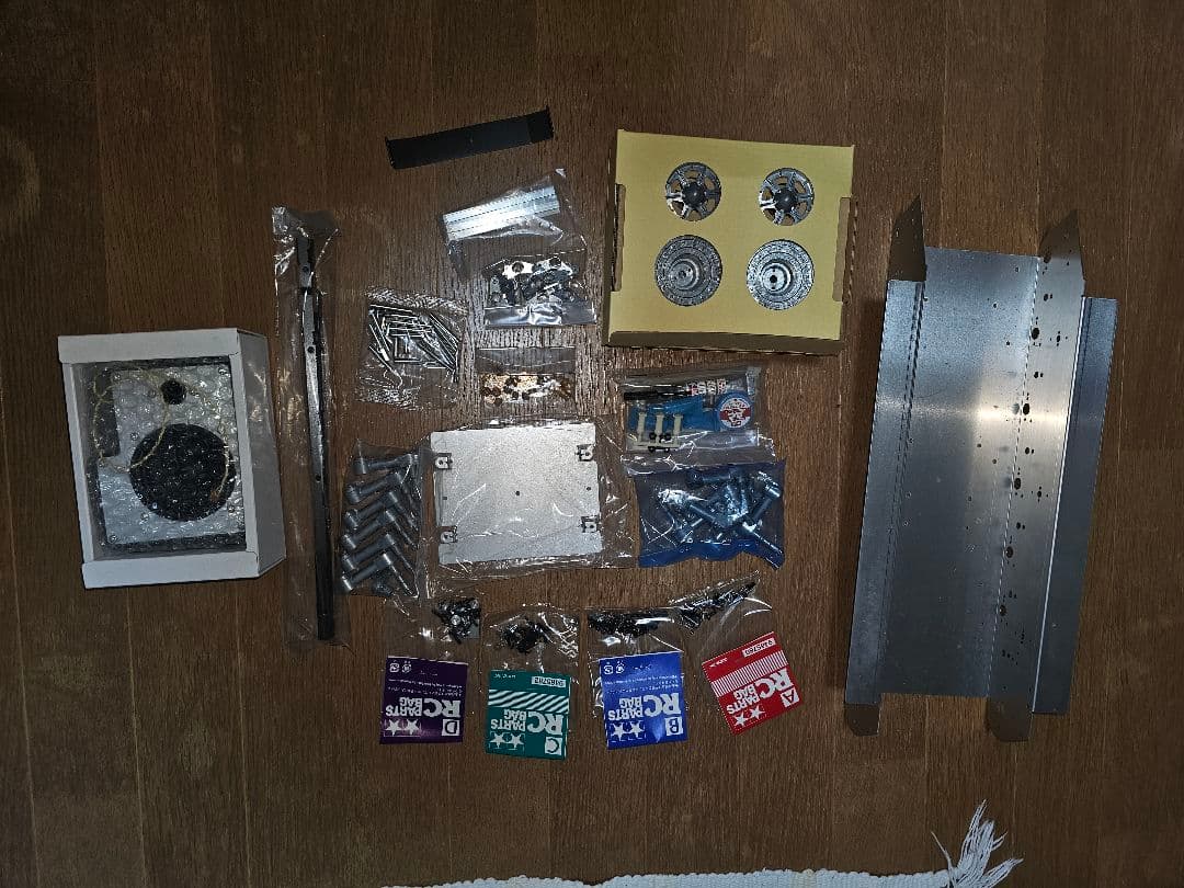 タミヤ1/16 KV-1 フルオペ　訳あり