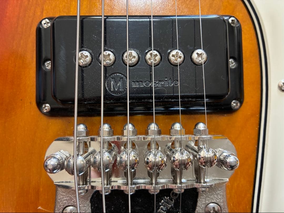 ■モズライトギター Mosrite of California 演奏動画あり！