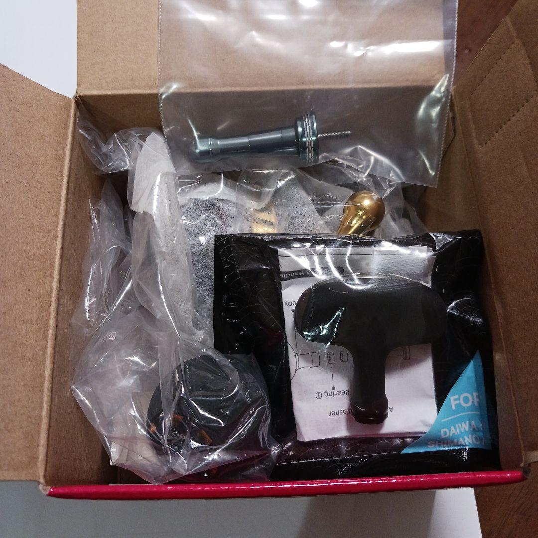 送料込★ダイワ18レガリス5000D-CXH　ゴメクサスハンドルノブ、スタンド付