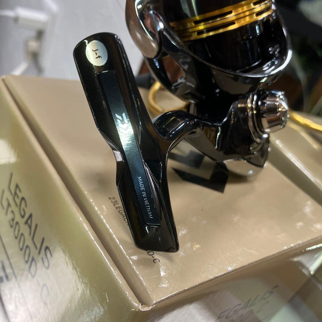 ダイワ　23レガリス　LT3000D-C スピニングリール　新品　ライン付き