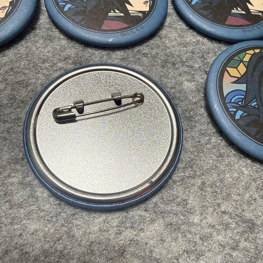 鬼滅の刃　冨岡義勇　和紙　缶バッジ　切り絵風　ジャンプショップ
