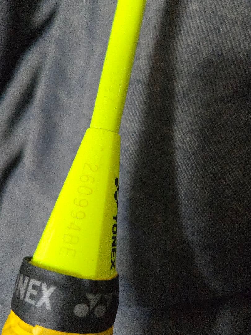 YONEX ASTROX 77　アストロクス７７　 バドミントンラケット