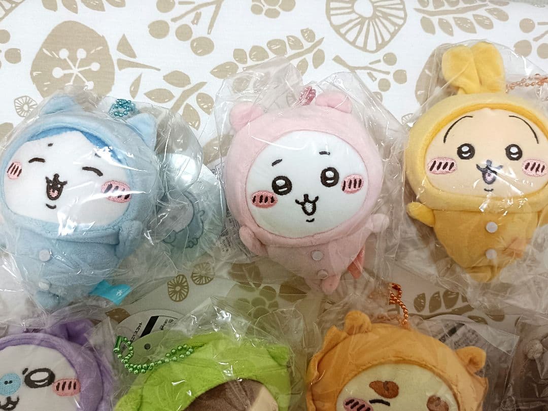 【新品未開封】ちいかわ　パジャマパーティーなぷちミニマスコット　7種　セット
