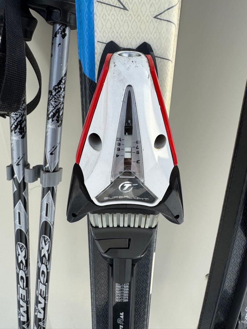 KASTLE スキー板 ビンディング付き ストック付き