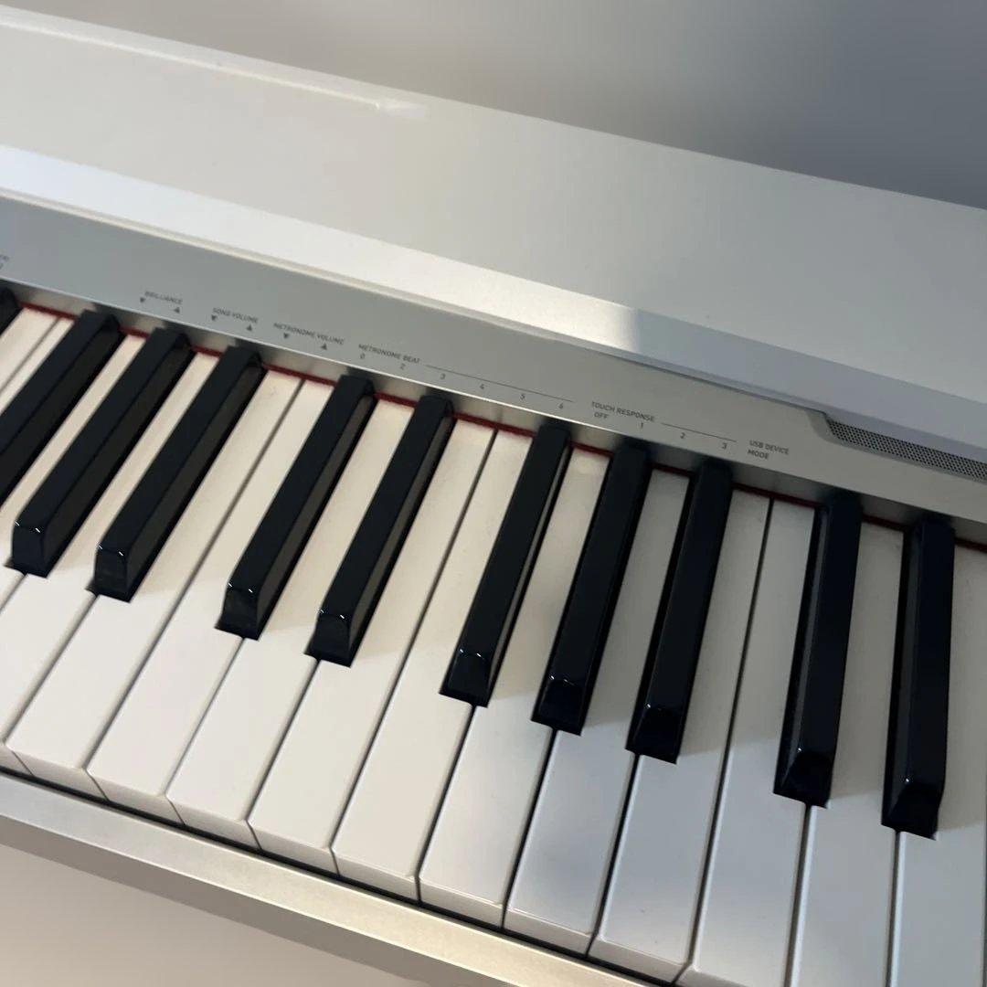 CASIO privia プリヴィア PX-130WE 電子ピアノ ホワイト