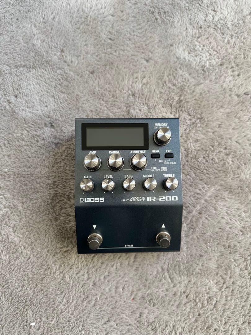 BOSS IR-200 アンプ & IR キャビネット