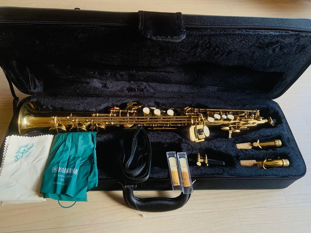 ソプラノサックス　ケース付き　J. Michael