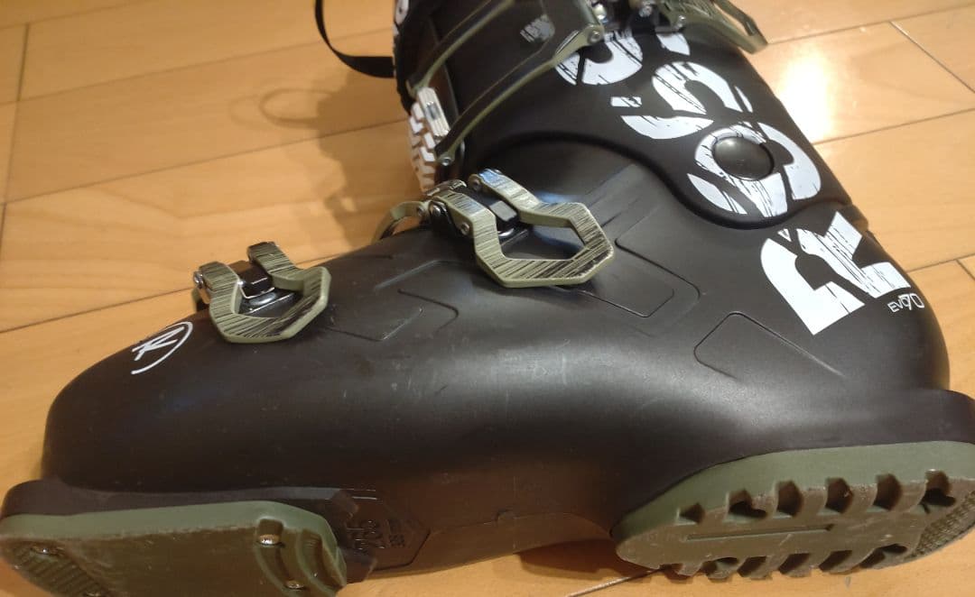 ロシニョール　EVO 70