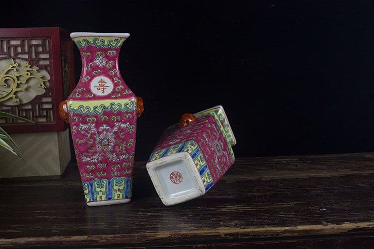 景徳鎮陶磁パステルカラー万寿無疆四方花瓶 陶磁器 装飾品 現代工芸品美術品 置物