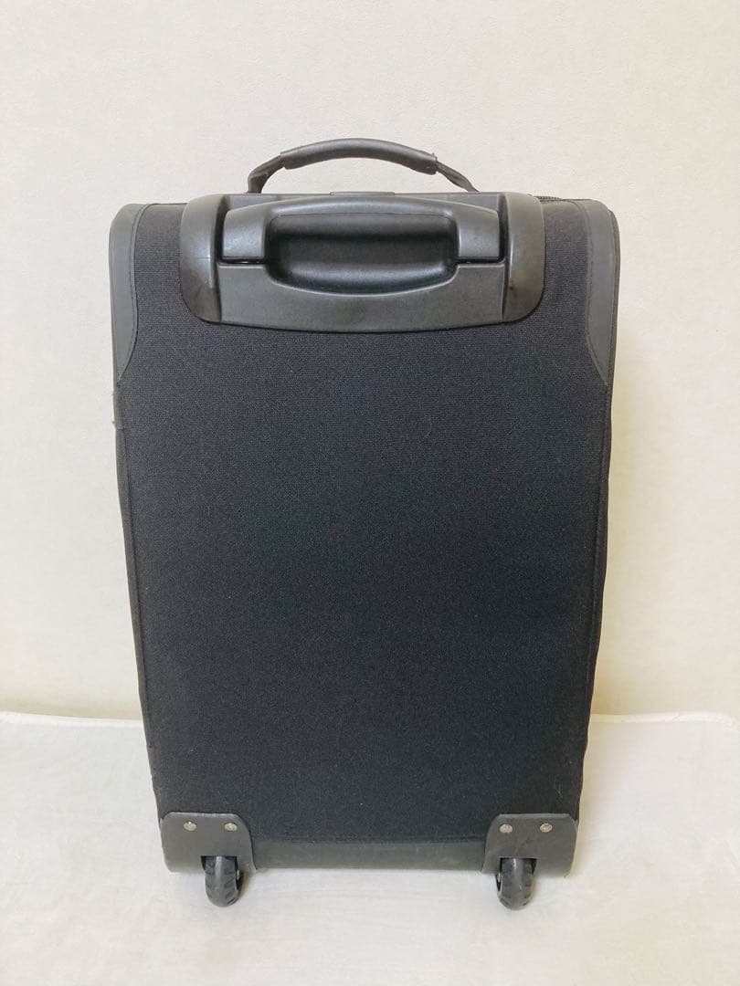 オークリー　OAKLEY　キャリーバッグ　キャリーケース　スーツケース　約33L