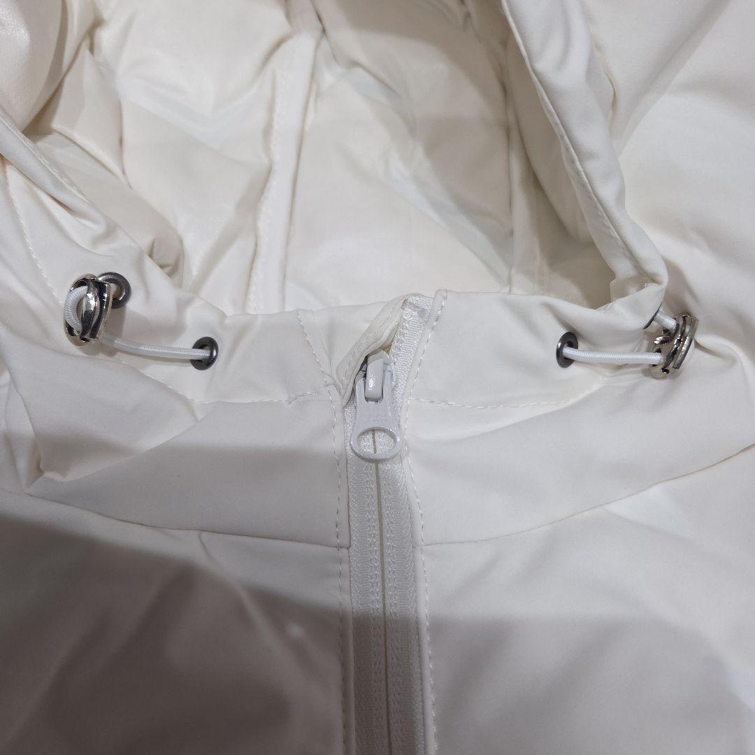 Twelve Lux フード付きダウンジャケット ホワイト