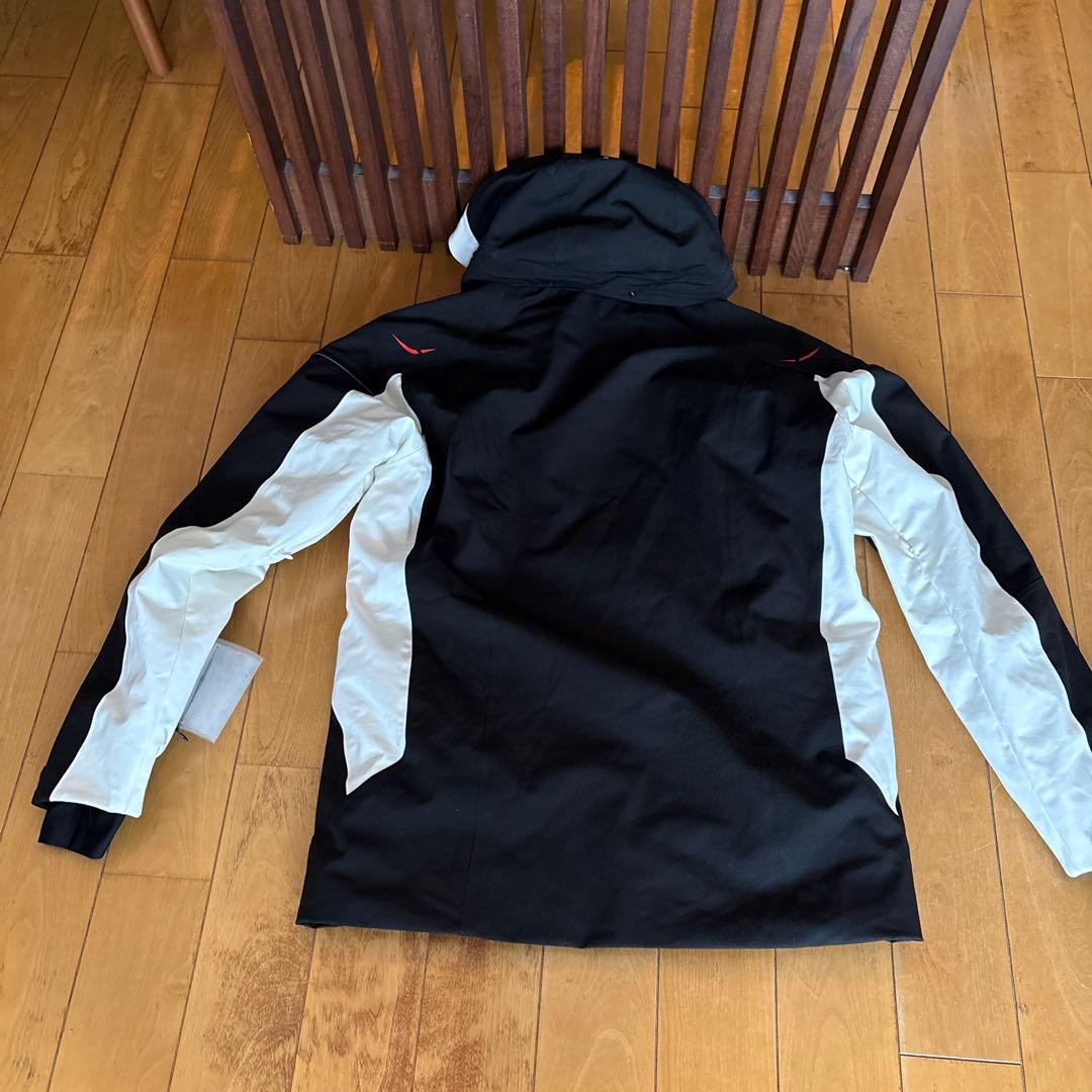 【未使用】Phenix スキージャケットMサイズ