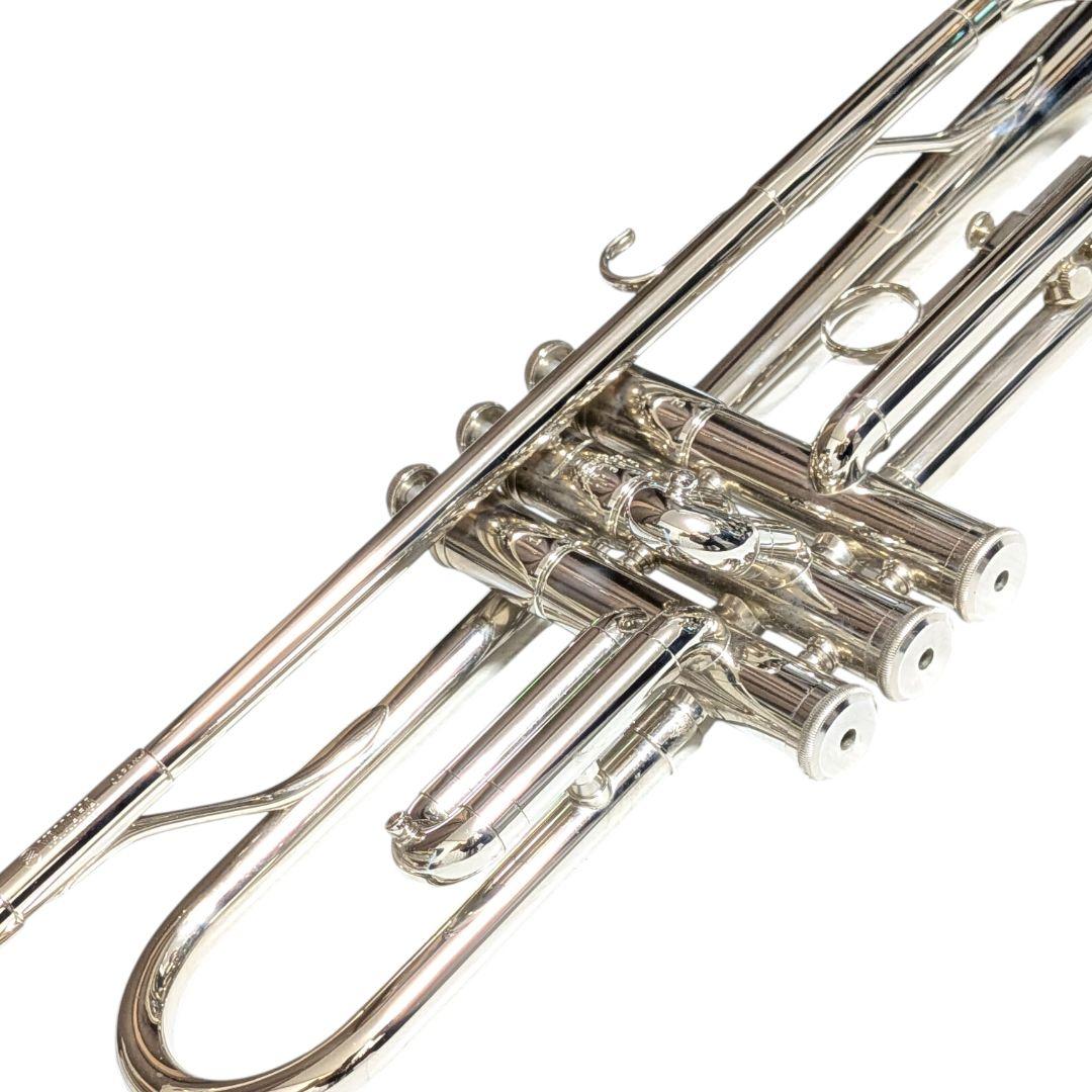 美品 ヤマハ トランペット YTR-136 シルバー マウスピース付