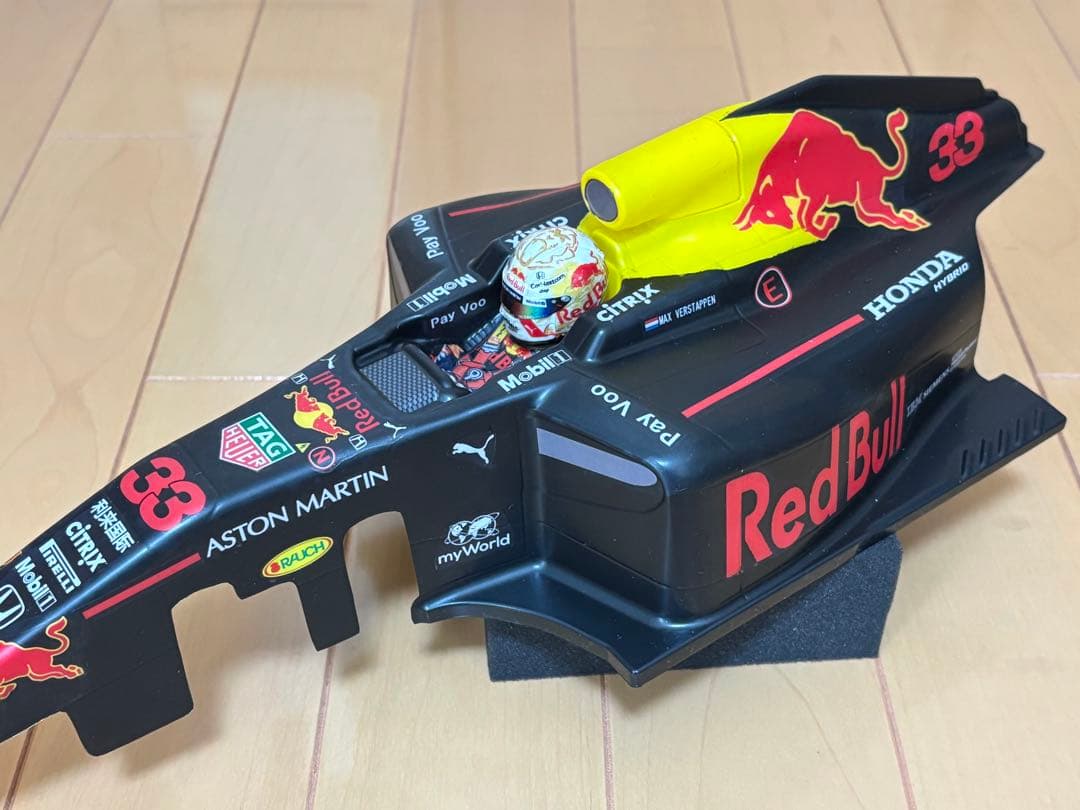 タミヤ TRF102 (O.Pパーツ色々あり)