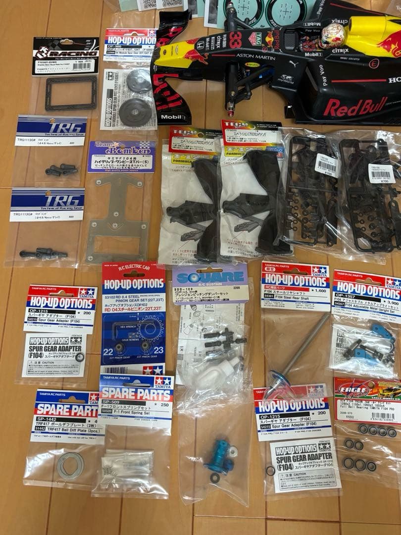 タミヤ TRF102 (O.Pパーツ色々あり)