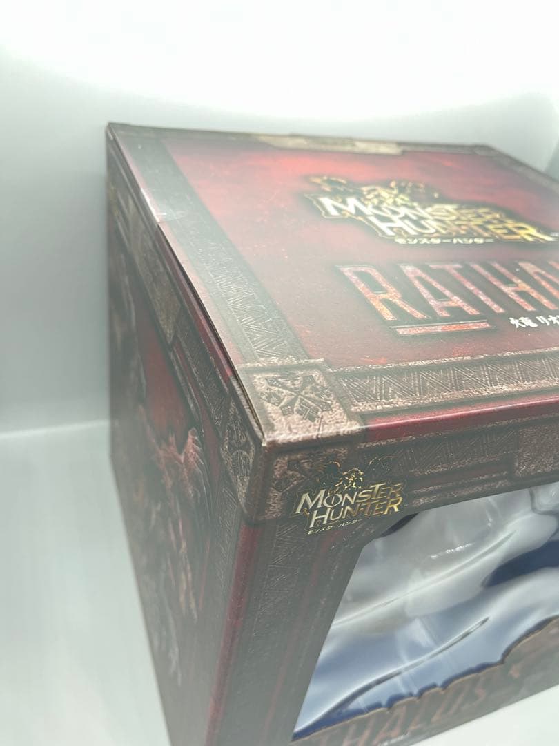 【新品未開封】モンスターハンターリオレウス フィギュア　復刻版