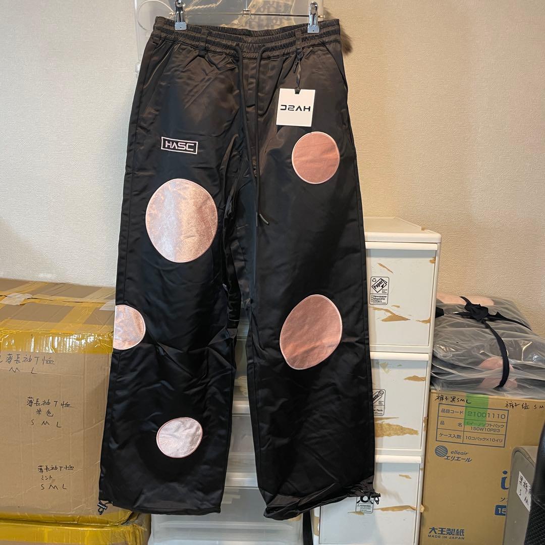 新品未使用 ベルベット調 ドット柄 スキーパンツ L 男女兼用 日常使用可