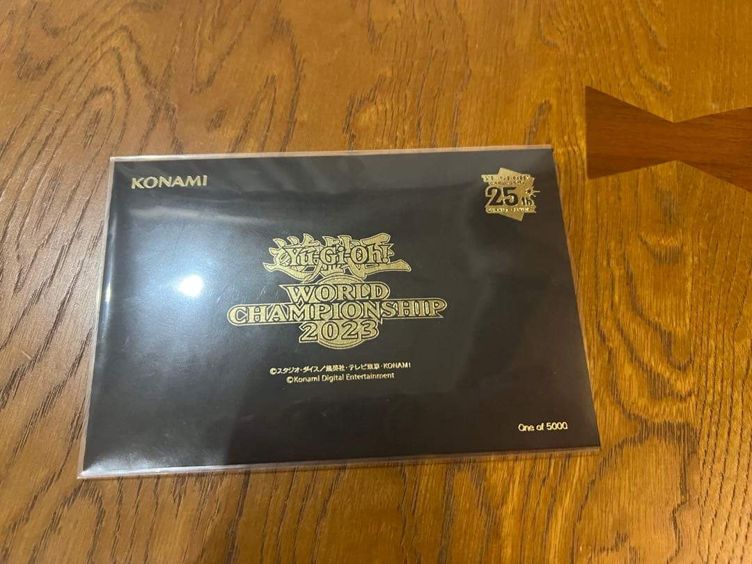 美品　遊戯王 WCS 2023 来場者特典 ブラックマジシャンガール 魔法の筒