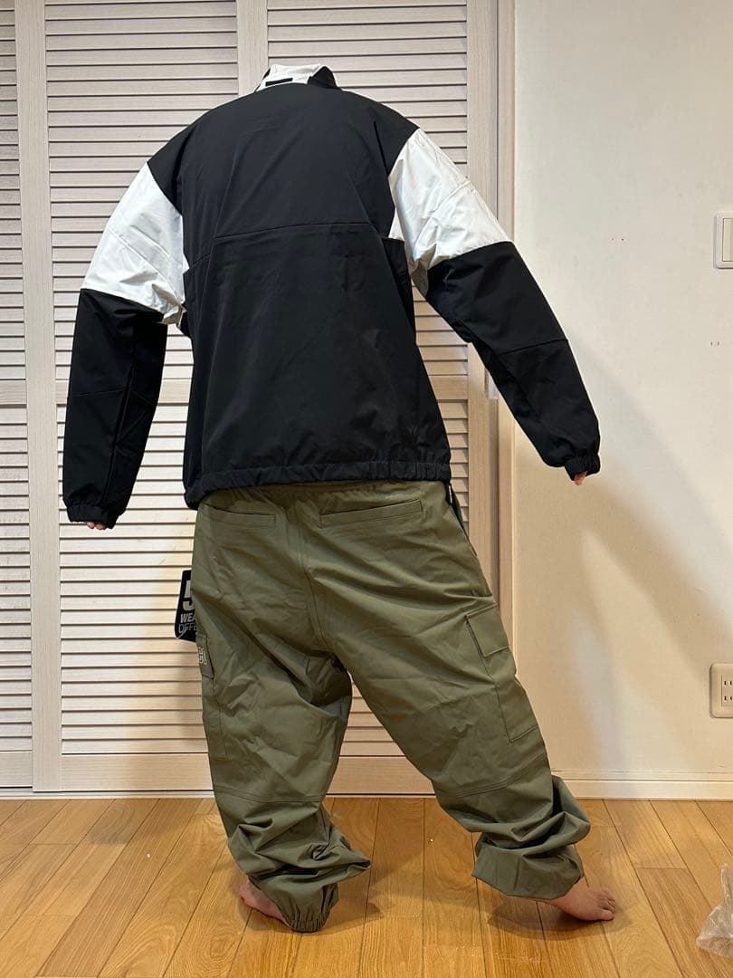 DC ジャケット　フード付きジャケットとカーゴパンツセット