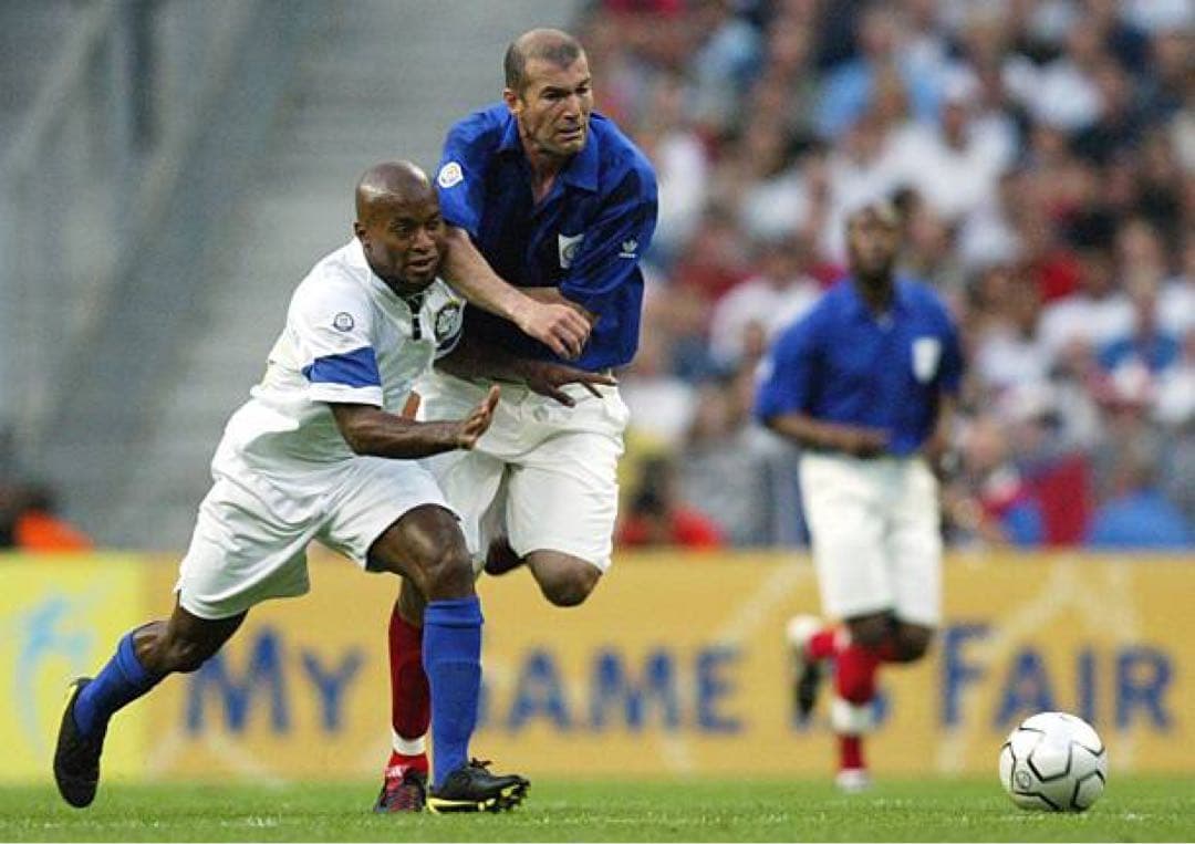 ブラジル代表　FIFA100周年記念試合前半限定ユニホーム 8番 サイズL