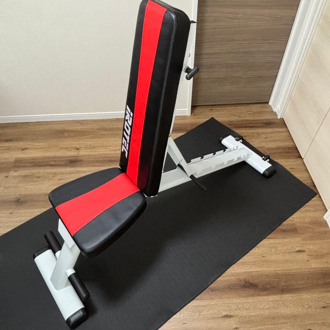 iROTEC（アイロテック） トレーニングベンチ 黒/赤