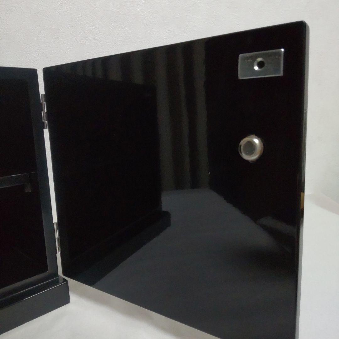 漆塗 卓上飾り棚 装飾棚 蒔絵 金彩 紫蘭の花 高岡漆器