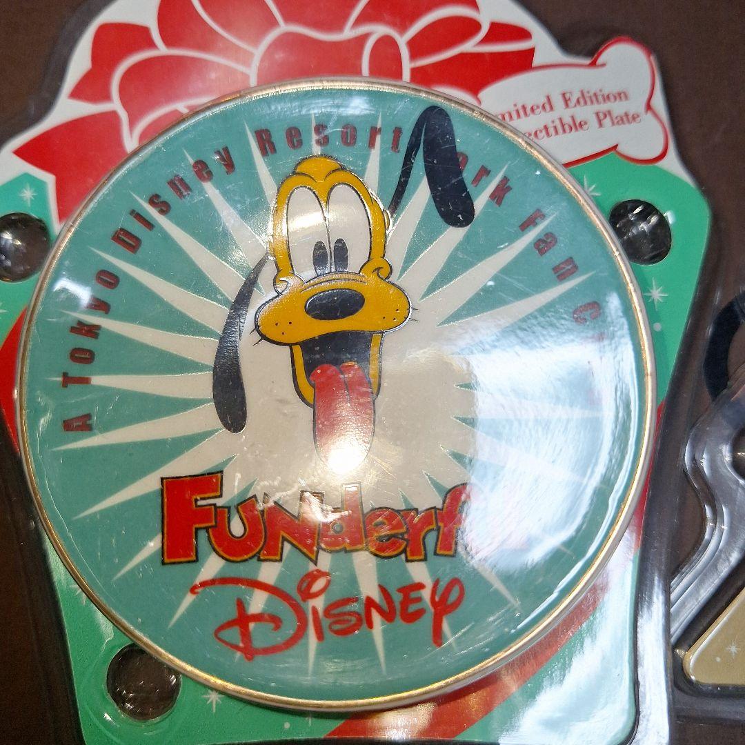 レア　非売品　ファンダフルディズニー　ピンバッジ　コレクタブル　プレート