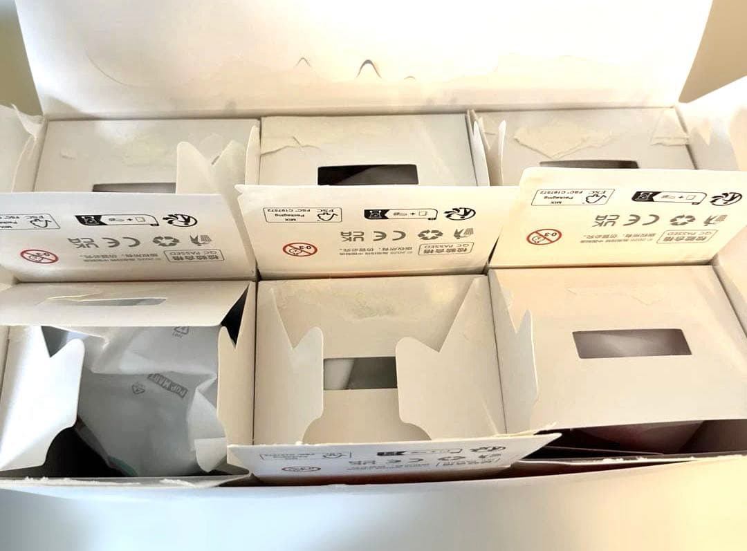 正規品 Big into Energy アソートボックス ラブブ エナジー