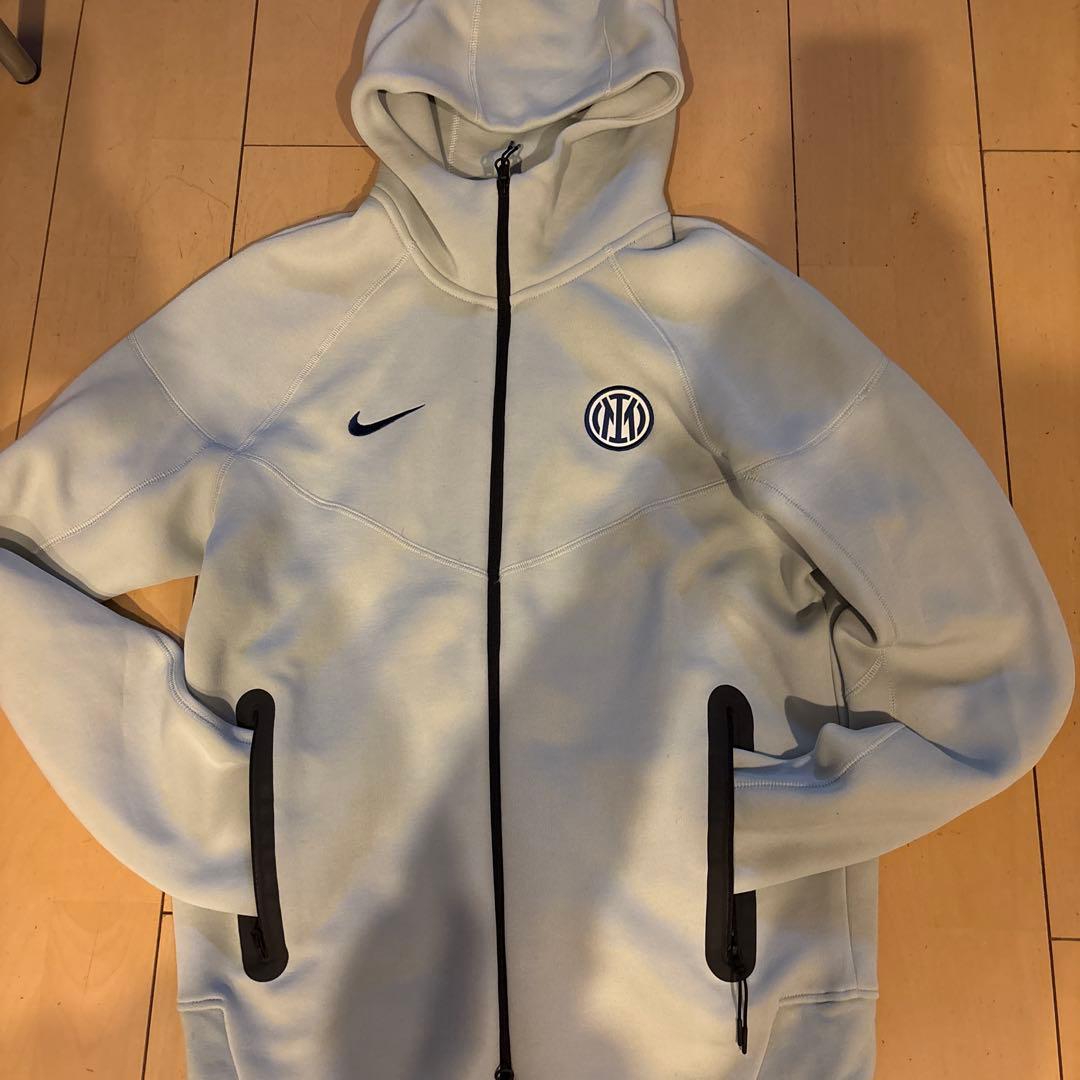 ナイキ　テックフリース 上M