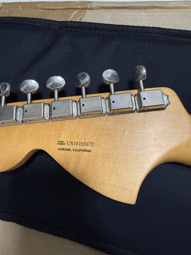 美品Fender American Performer Stratocaster