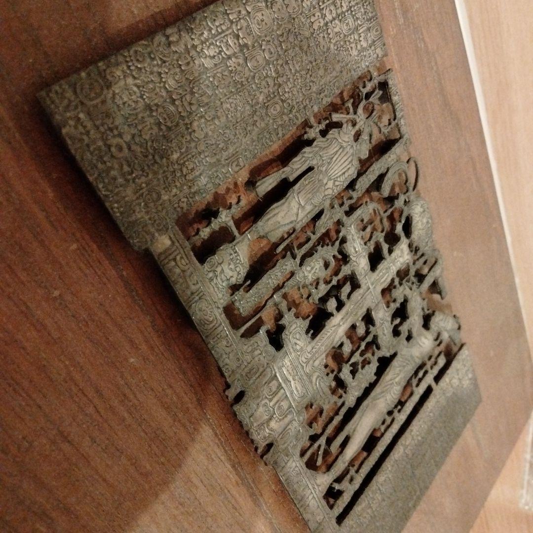 アンティーク　古代文明　レリーフ