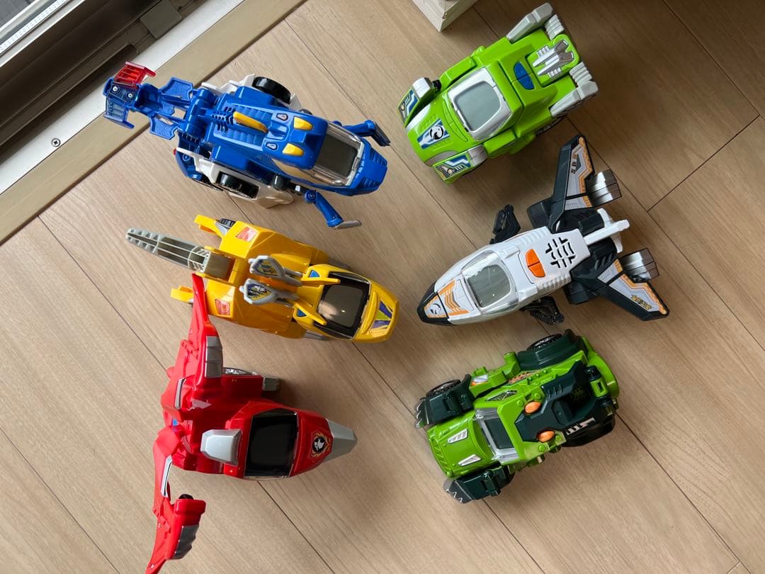 【美品】 変身恐竜 6体セット 知育玩具 変形 ロボット おもちゃ