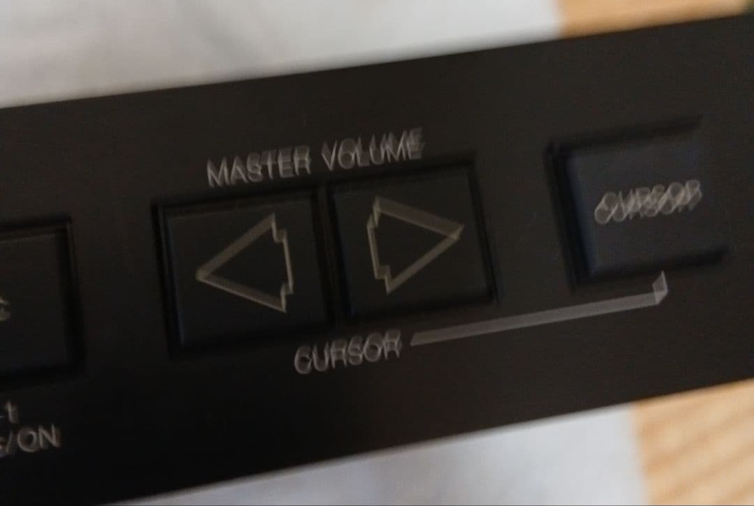 ヤマハTX81Z FM TONE GENERATOR