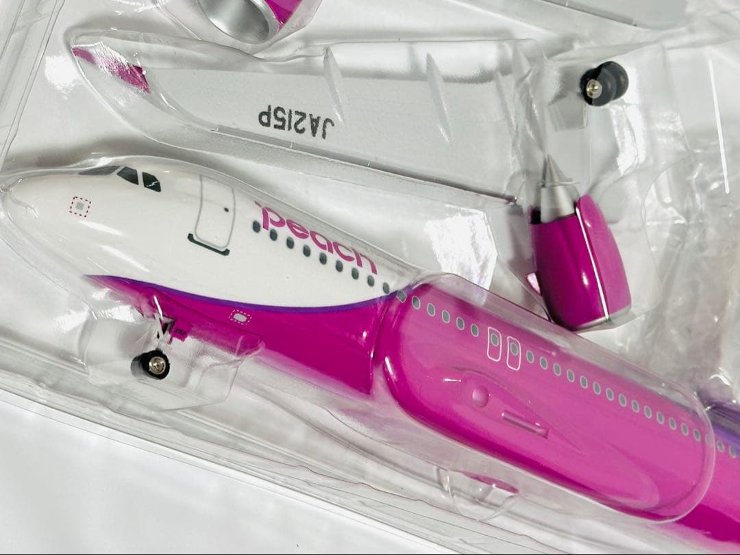 クロスウィング 1/100 Peach A320neo (Ever Rise製)