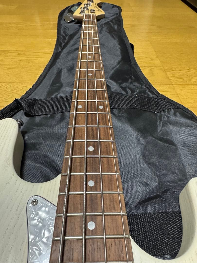 Bacchus　エレキベース　WJB-400R ASH WH-SM