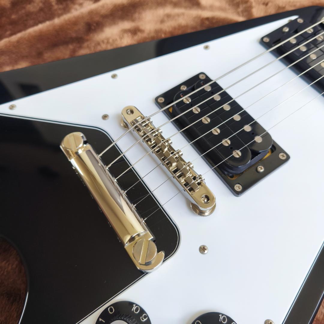 新品同様 EDWARDS E-FV-LTD フライング V flying ギター